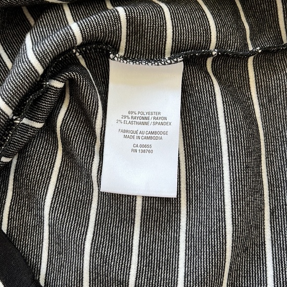 STRIPEDDRESS - black and white striped dress waist detail XS - Picture 7 of 7